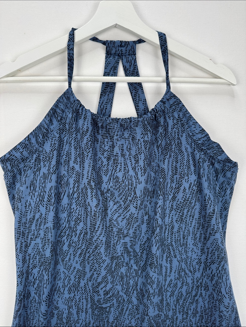 Eddie Bauer Women’s Blue Abstract Print Halter Tank Top Dress Built-In Bra Sz L - Picture 2 of 8